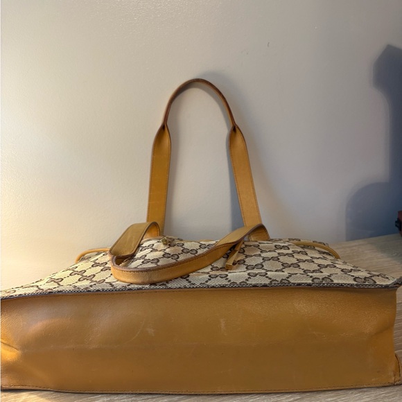 Gucci GG Canvas Drawstring Tote Bag - Picture 5 of 9